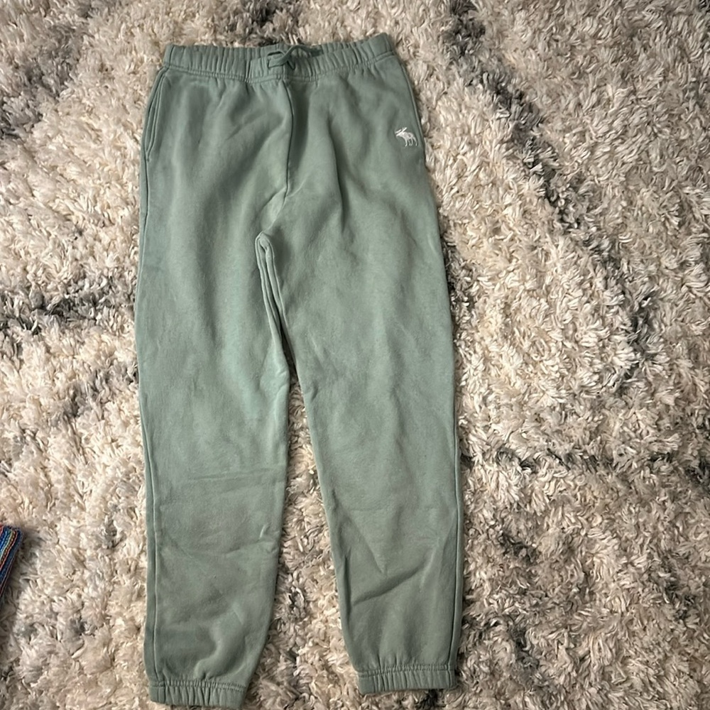 Abercrombie kids sweat pants 11/12